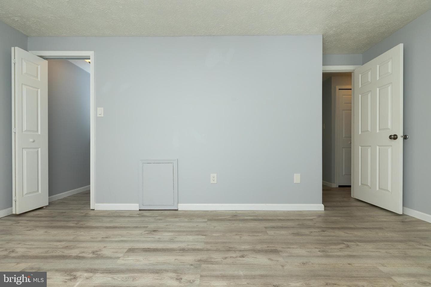 8828 Cross Country Place photo 27