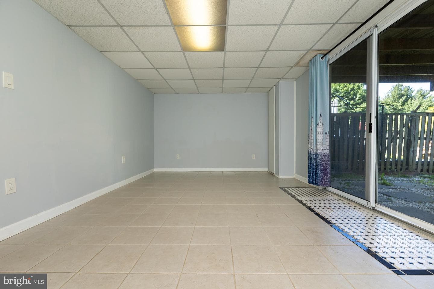 8828 Cross Country Place photo 34