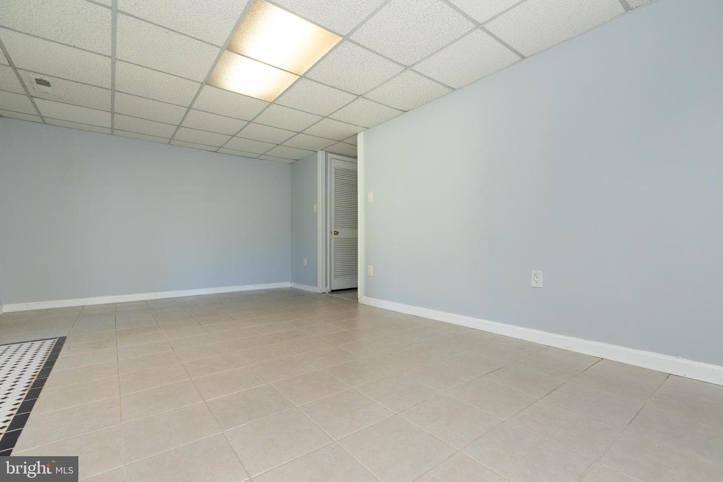 8828 Cross Country Place photo 38