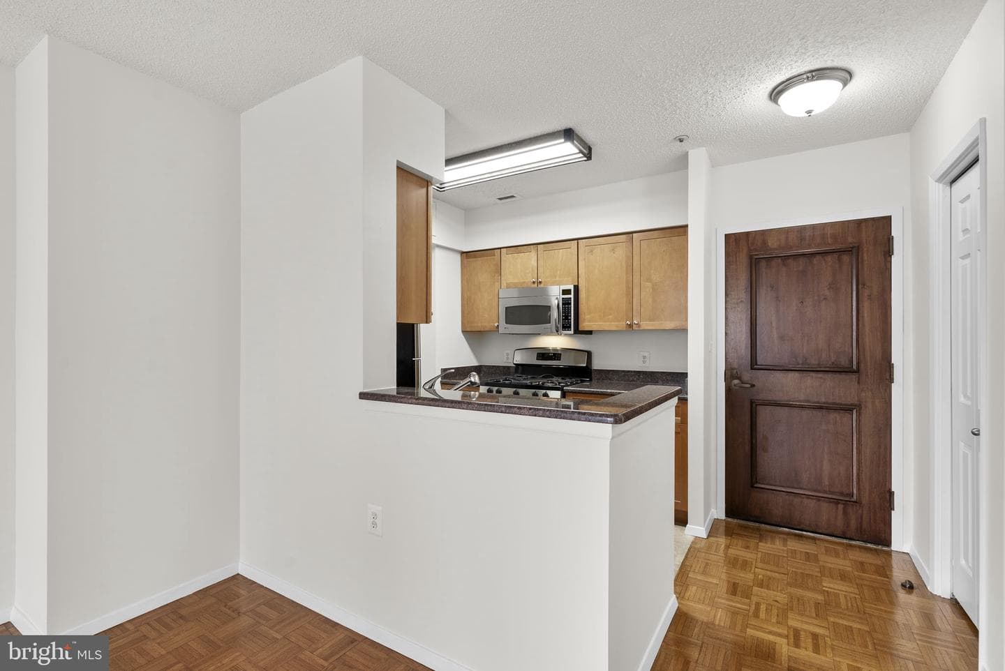 4801 Fairmont Avenue #909 photo 10