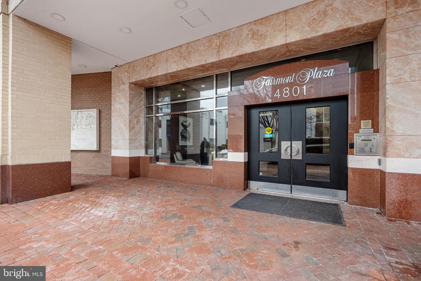 4801 Fairmont Avenue #909 photo 3