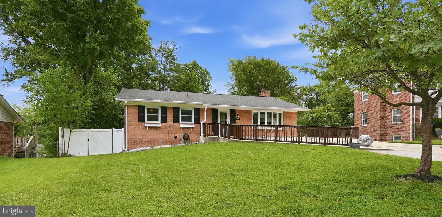 2604 Woodedge Road, Silver Spring