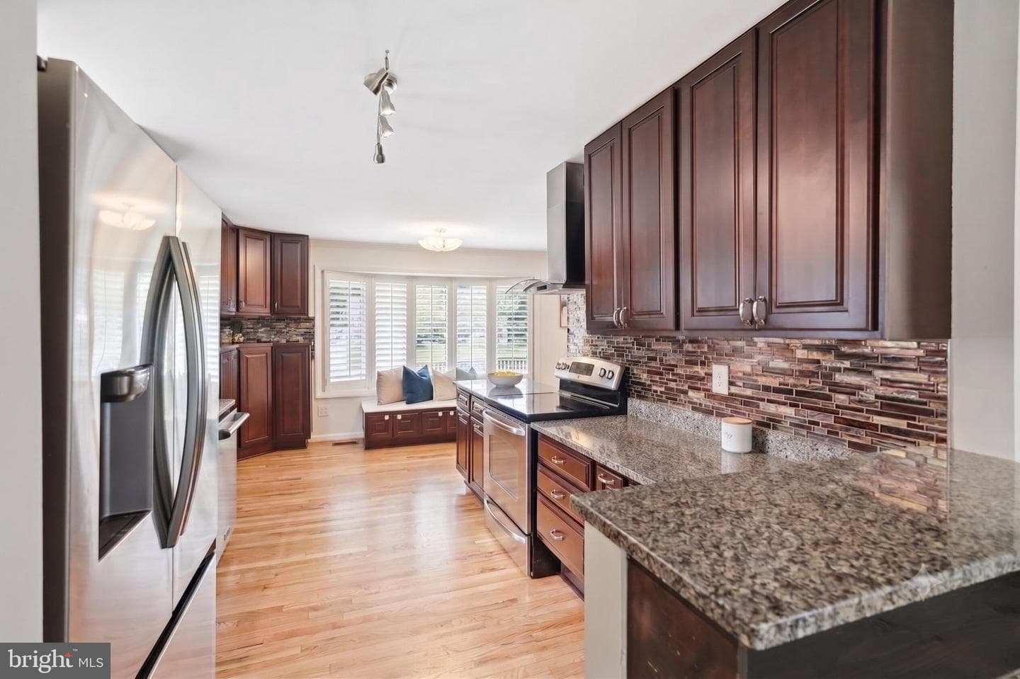 2604 Woodedge Road photo 16