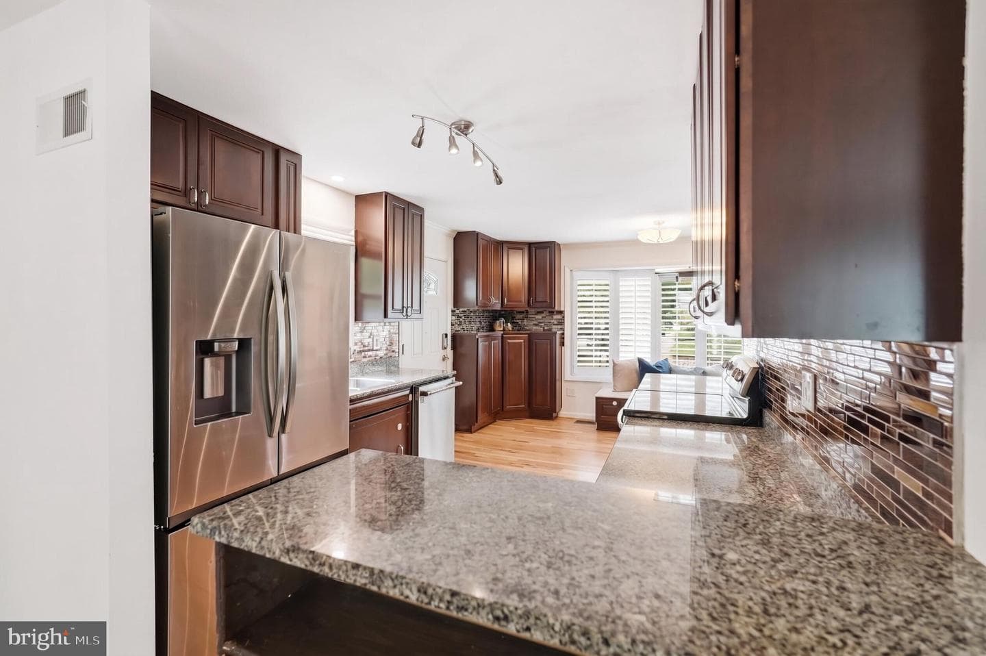 2604 Woodedge Road photo 17
