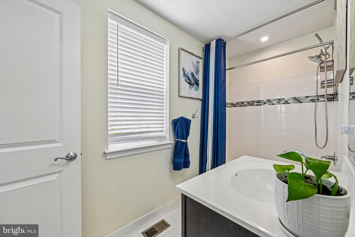 22510 Merganser Street photo 33