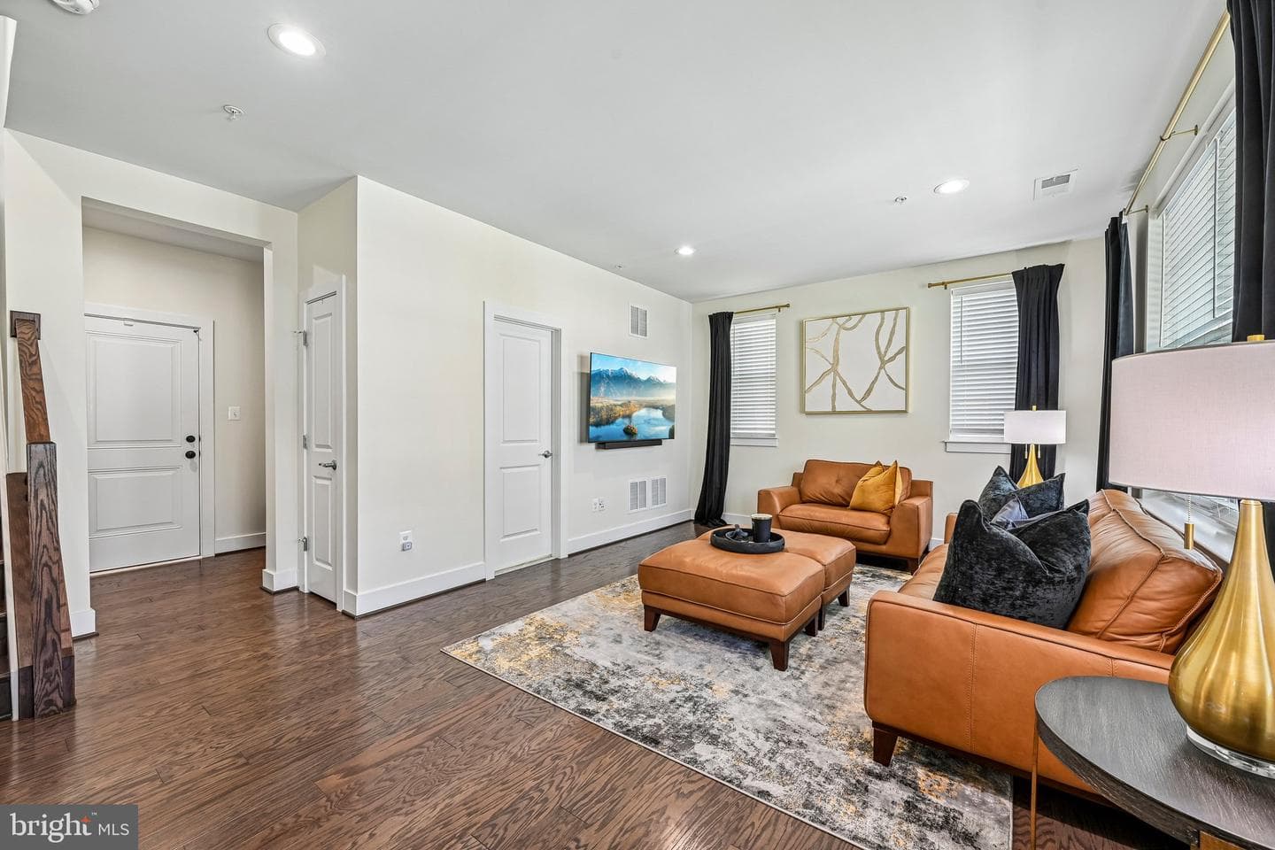 22510 Merganser Street photo 9