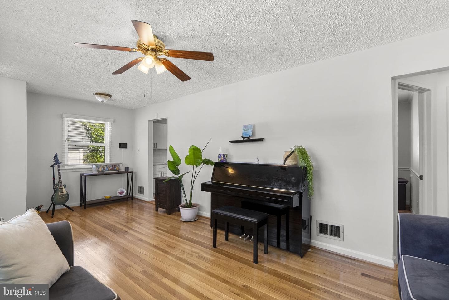 1108 Grandin Avenue photo 6