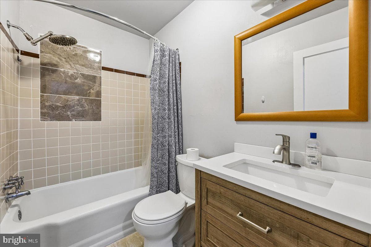 2709 Fenimore Road photo 28