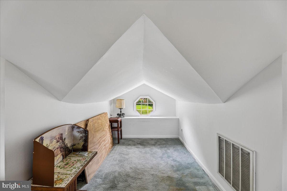 2709 Fenimore Road photo 30