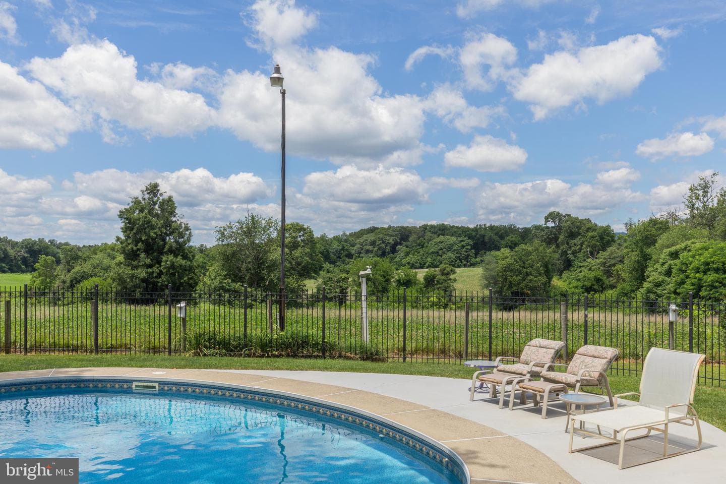 22520 Peach Tree Road photo 46