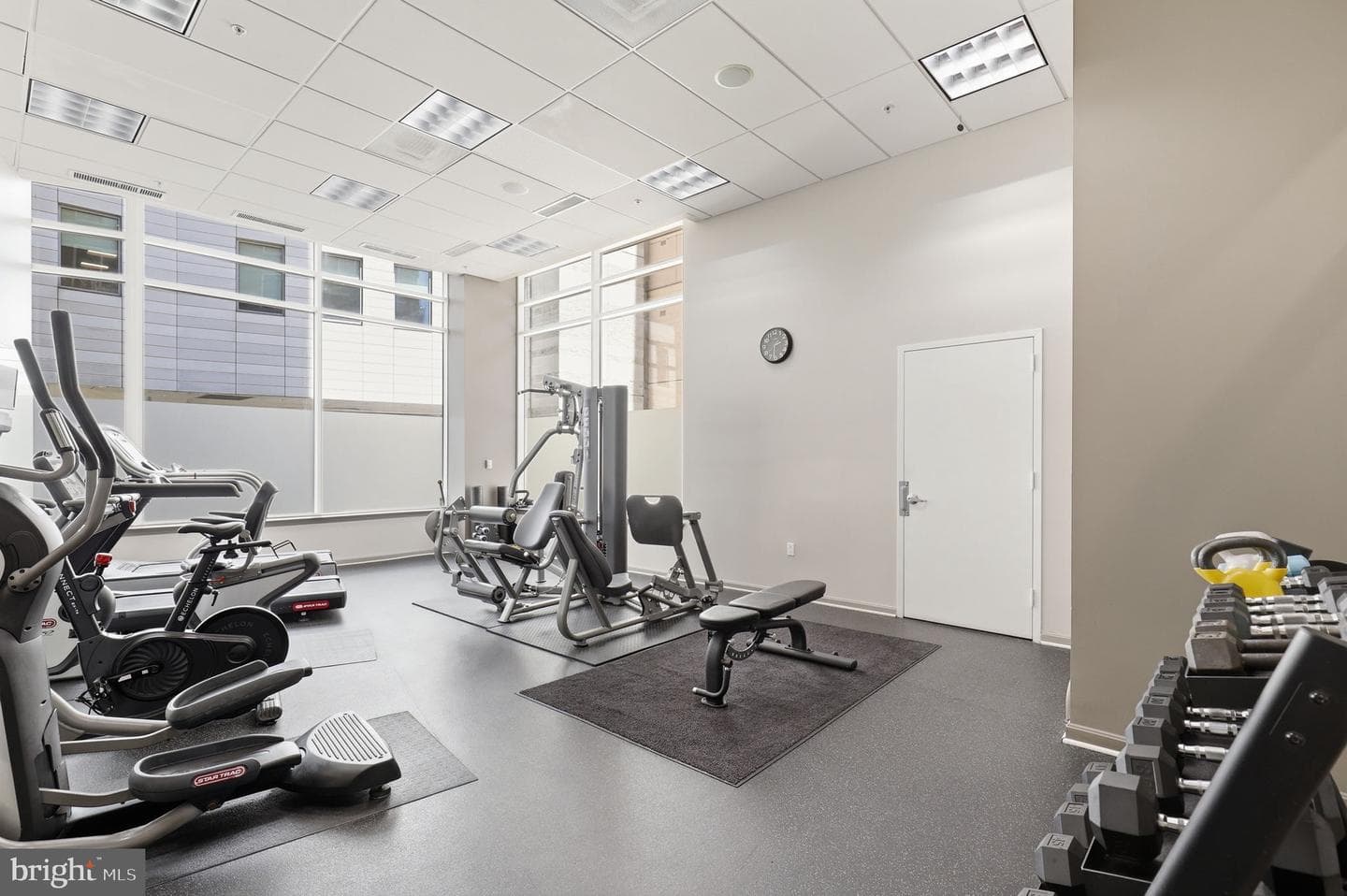 930 Wayne Avenue #201 photo 23