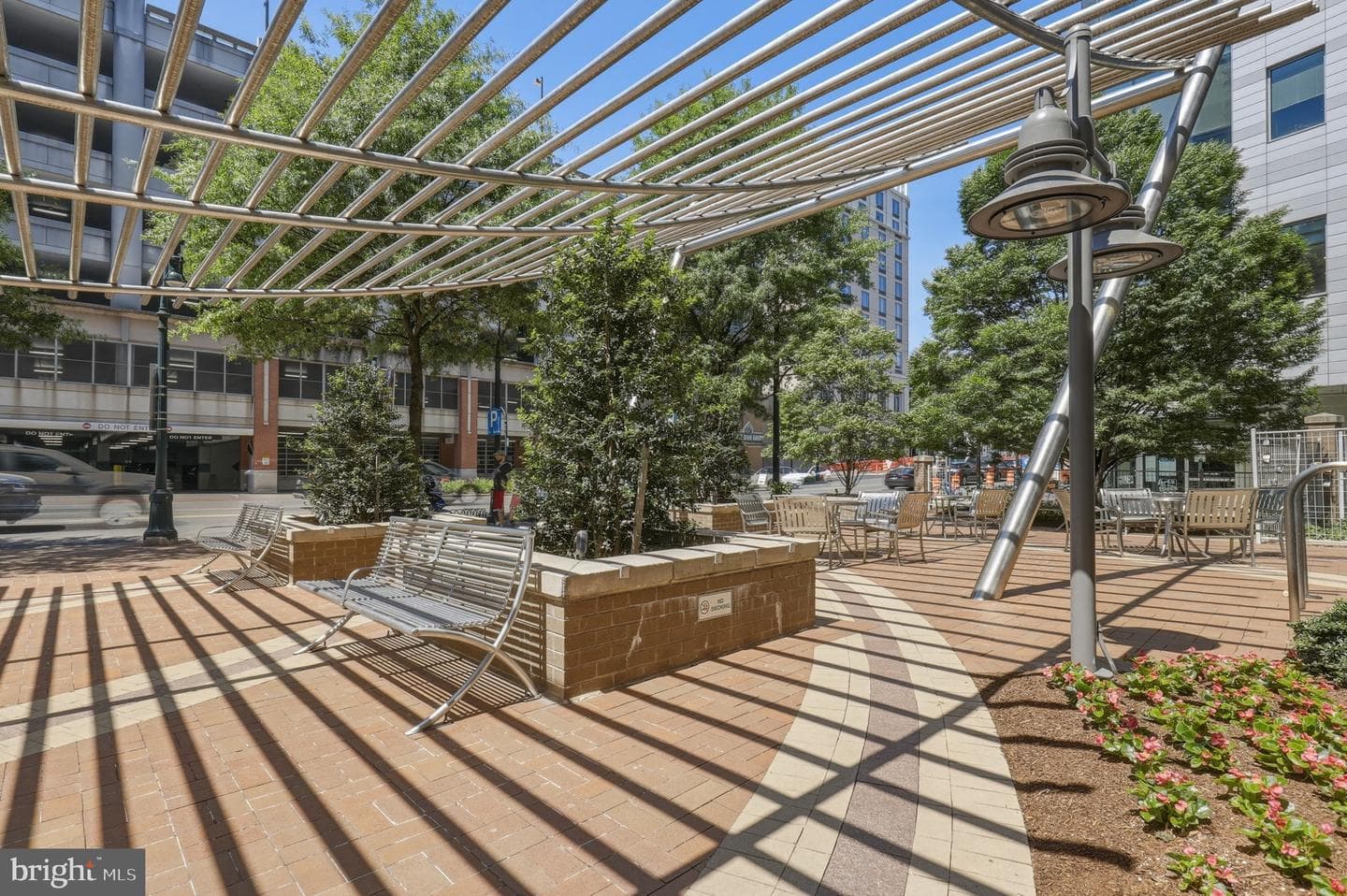 930 Wayne Avenue #201 photo 30