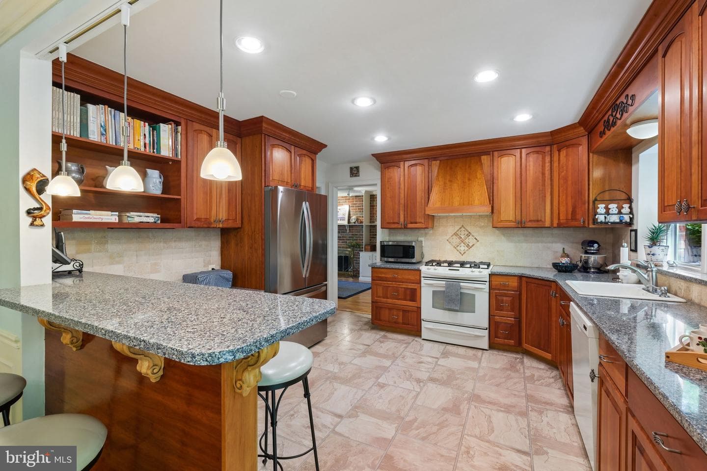 38 Orchard Way N photo 10