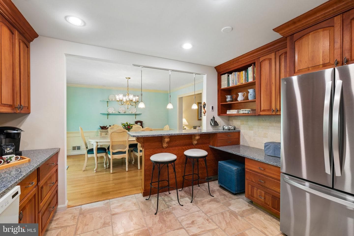38 Orchard Way N photo 11