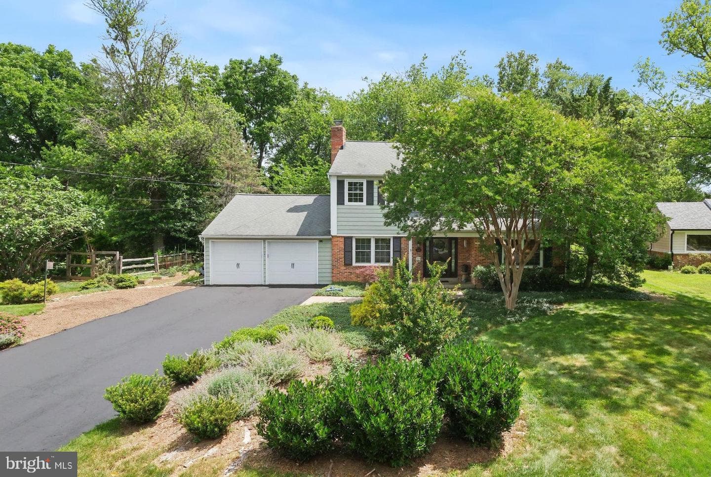 38 Orchard Way N photo 4