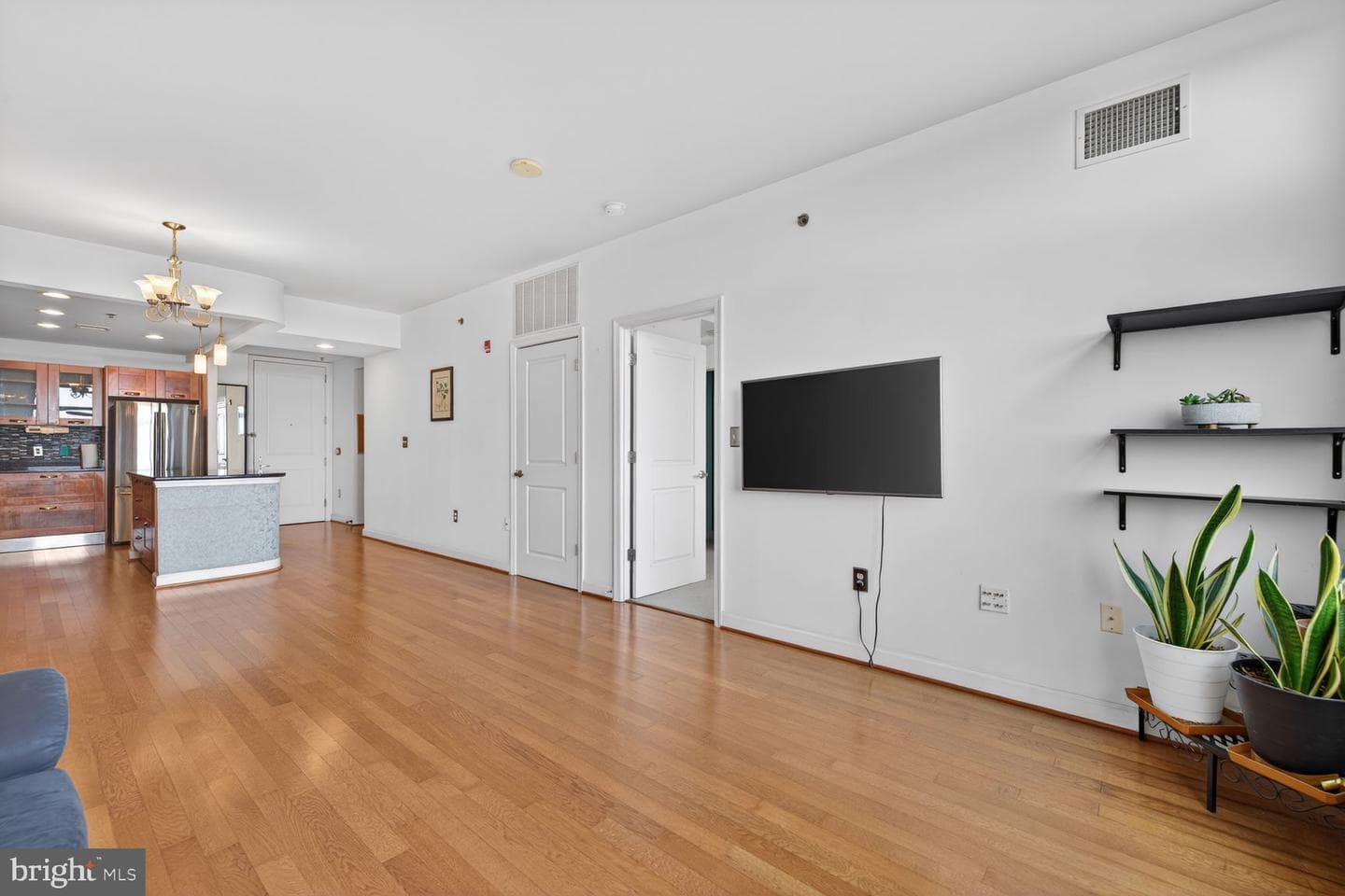 5750 Bou Avenue #816 photo 17