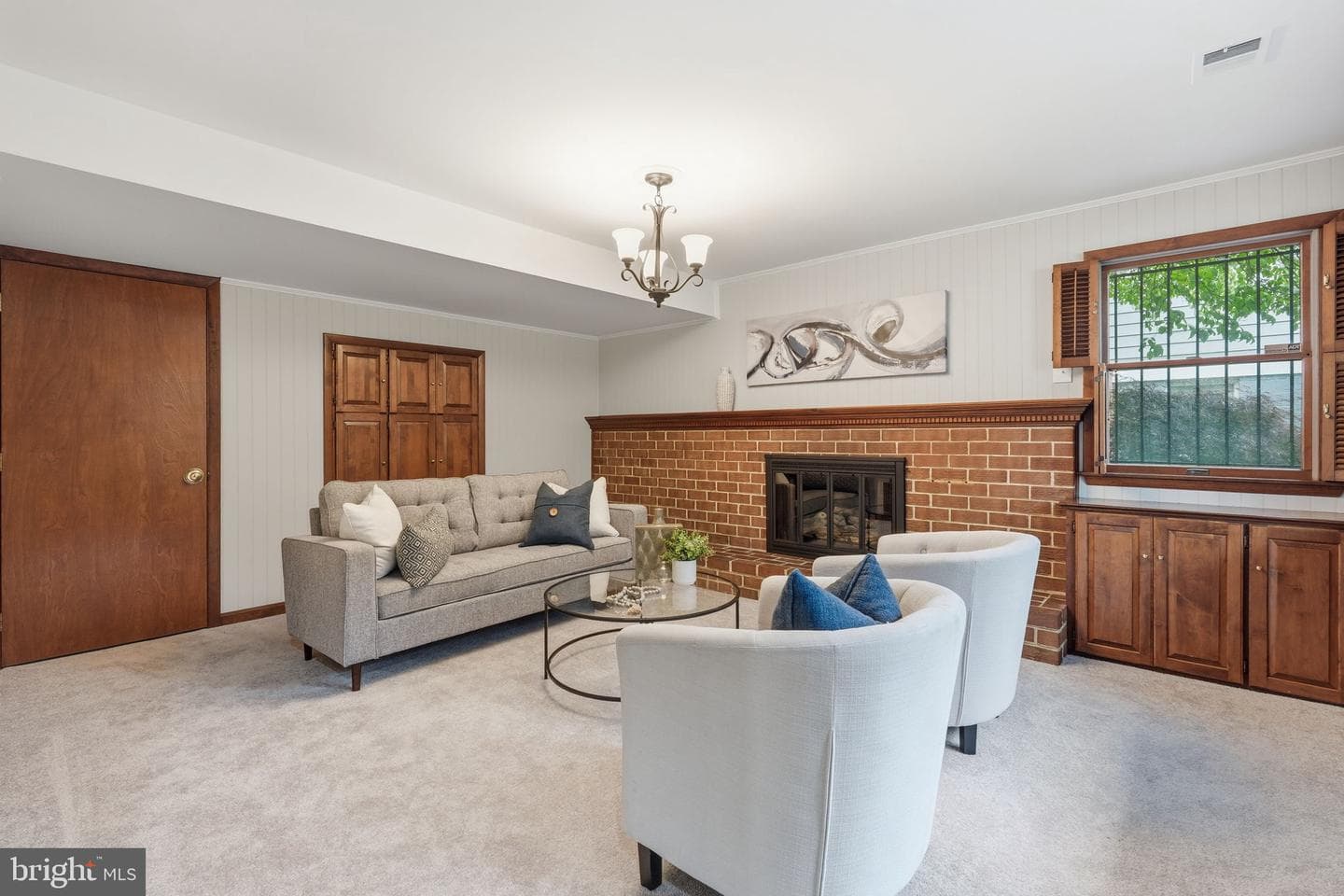 705 Wilson Avenue photo 8