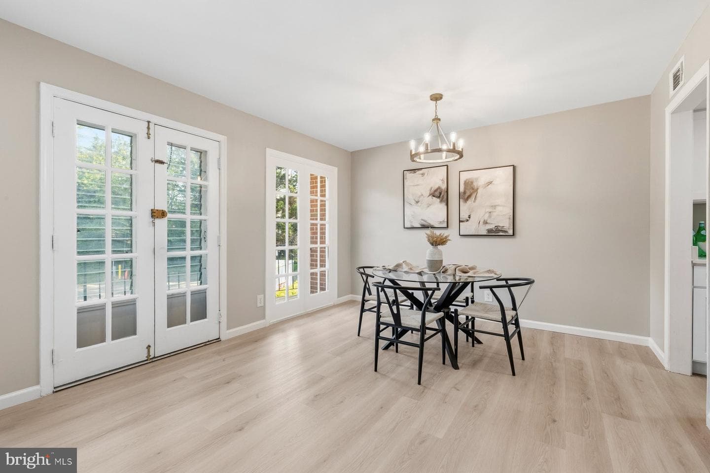 1923 Lyttonsville Road #1923 photo 14