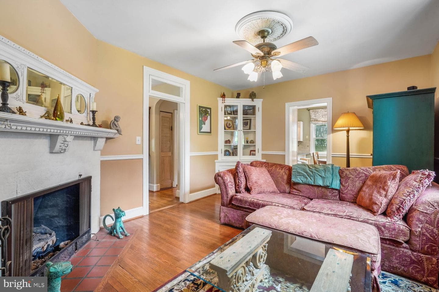 16 Maple Avenue photo 15