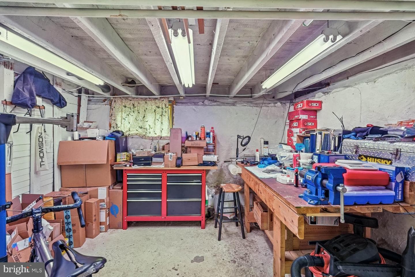 16 Maple Avenue photo 37