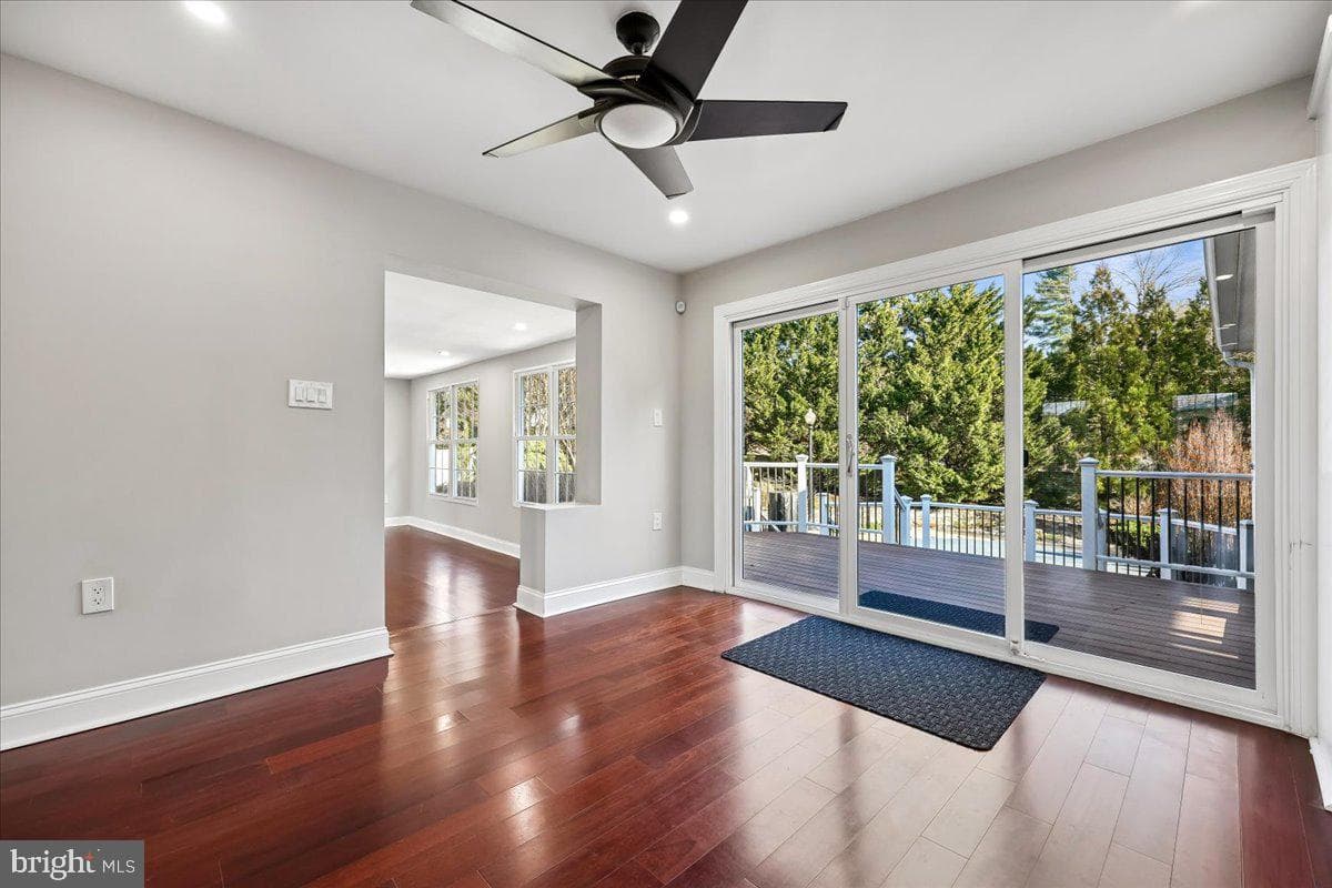 6 Crestview Court photo 22