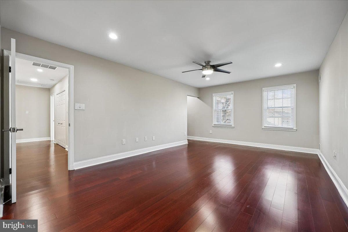 6 Crestview Court photo 26