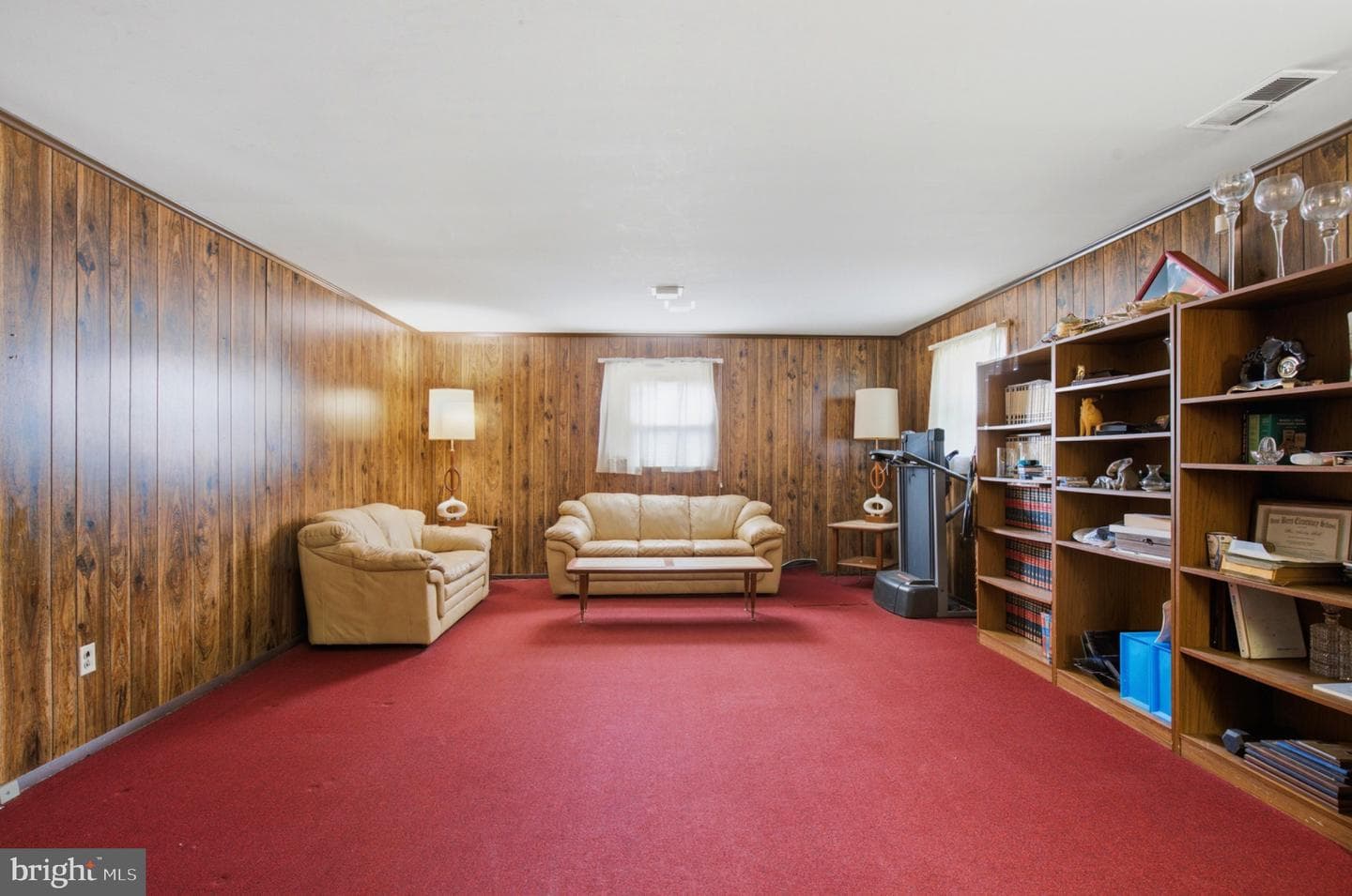 1011 Devere Drive photo 32