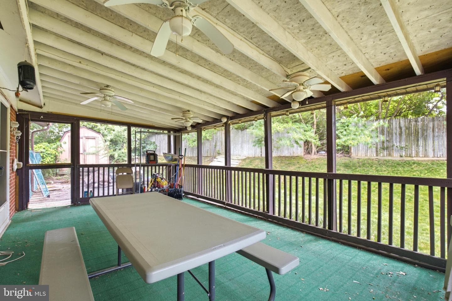 1011 Devere Drive photo 39
