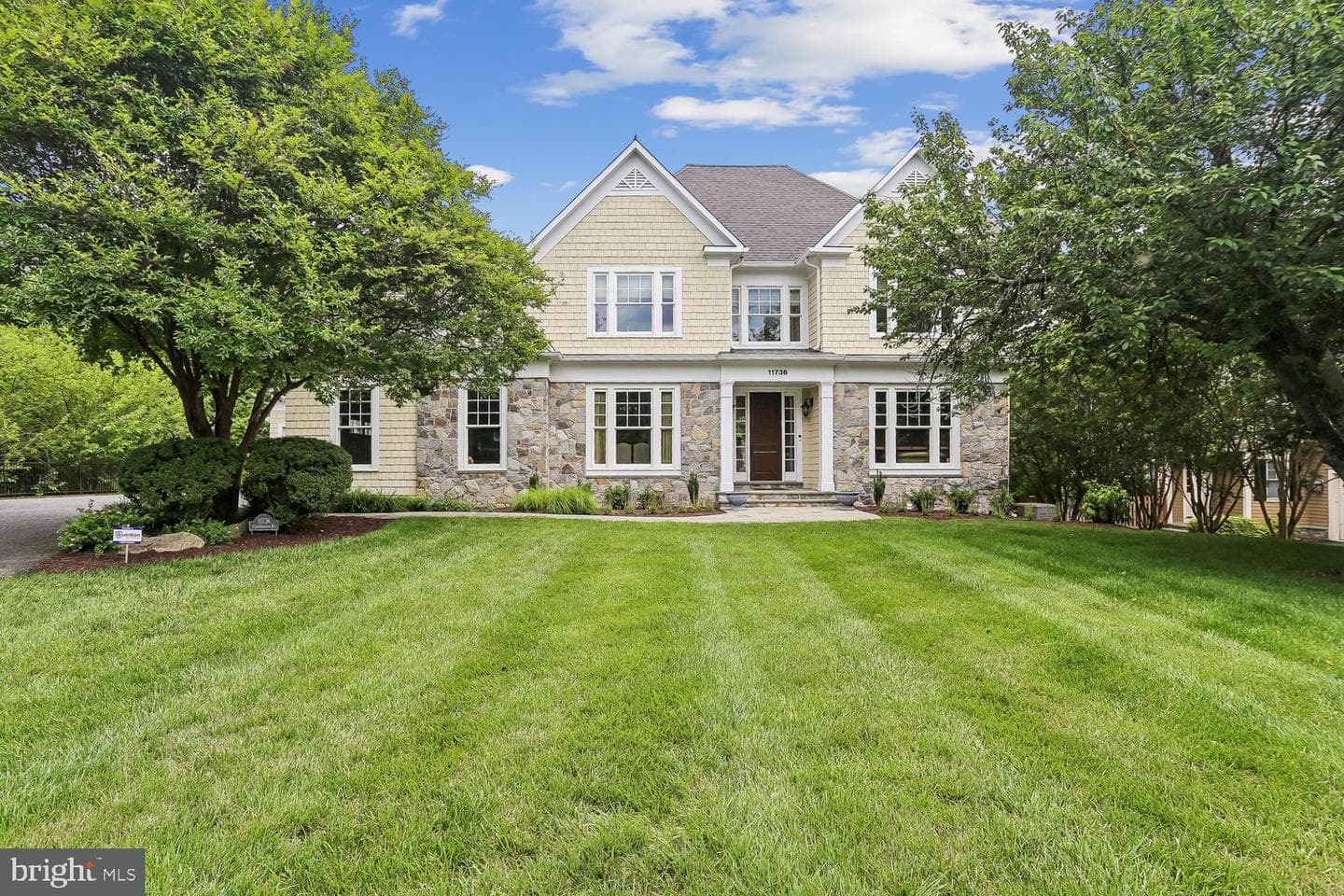 11736 Gainsborough Road, Potomac