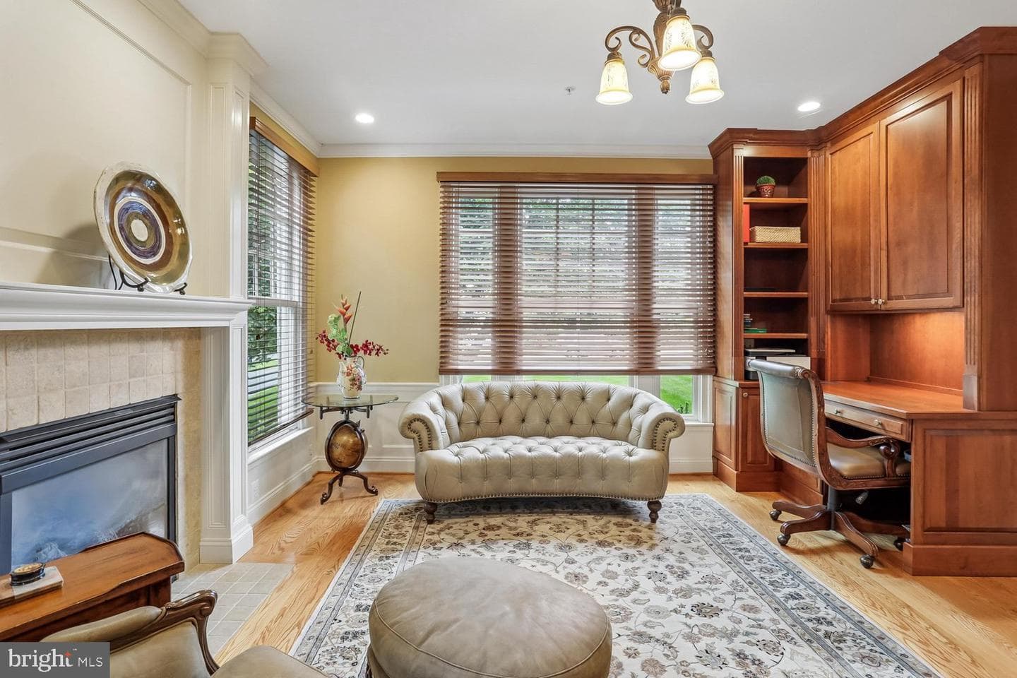 11736 Gainsborough Road photo 23