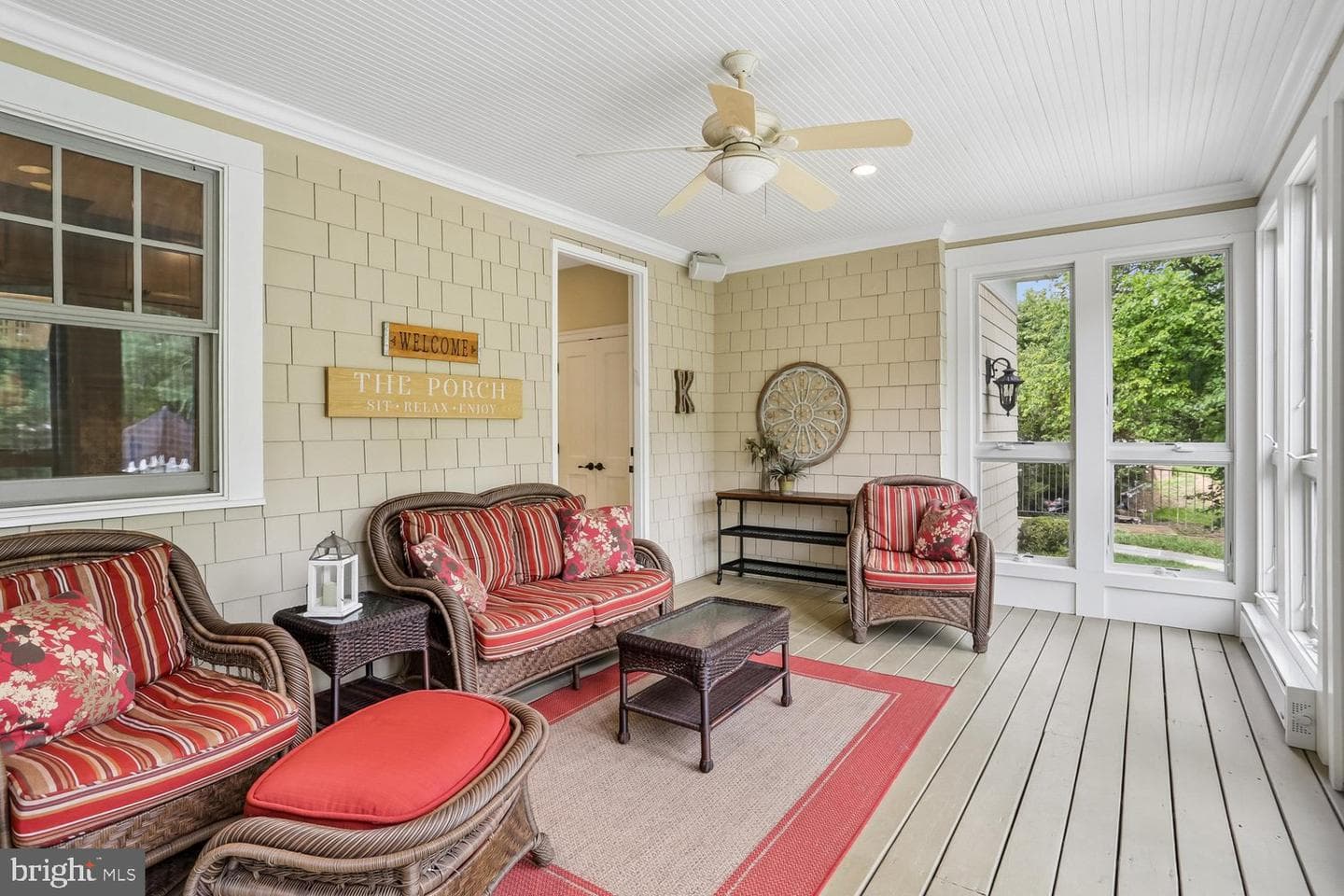 11736 Gainsborough Road photo 44