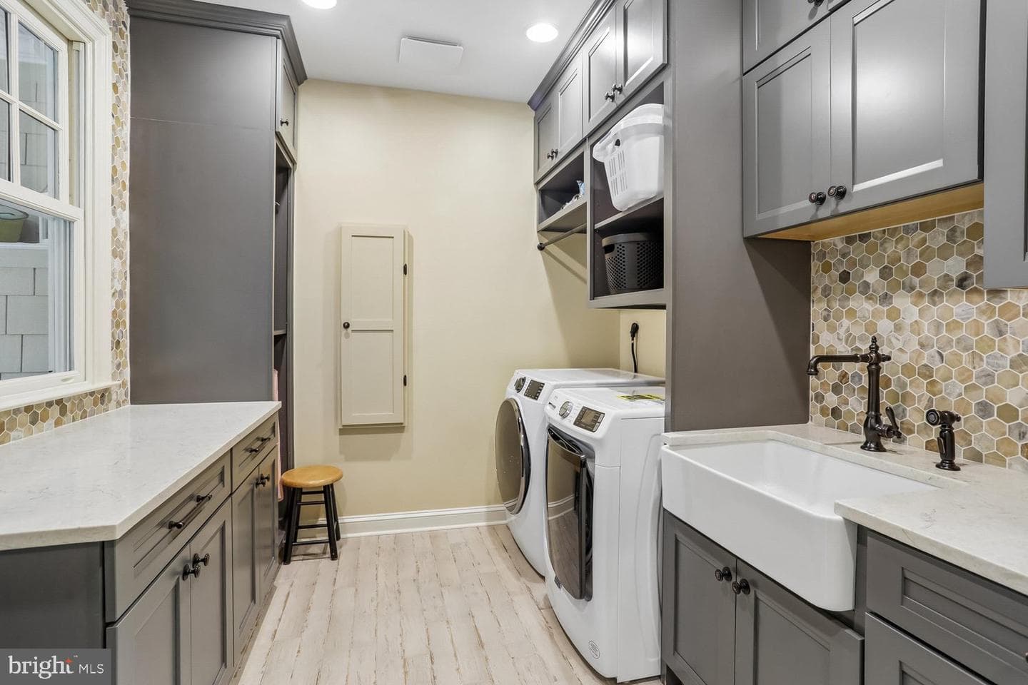 11736 Gainsborough Road photo 48