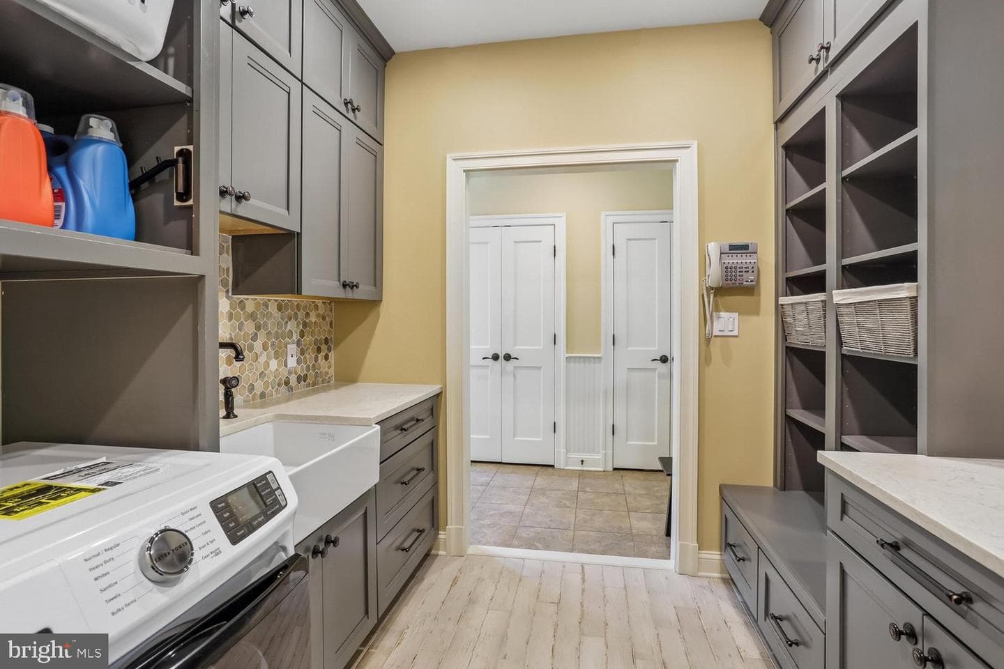 11736 Gainsborough Road photo 50
