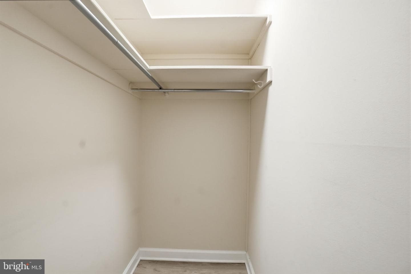 10607 Kenilworth Avenue #k-202 photo 19