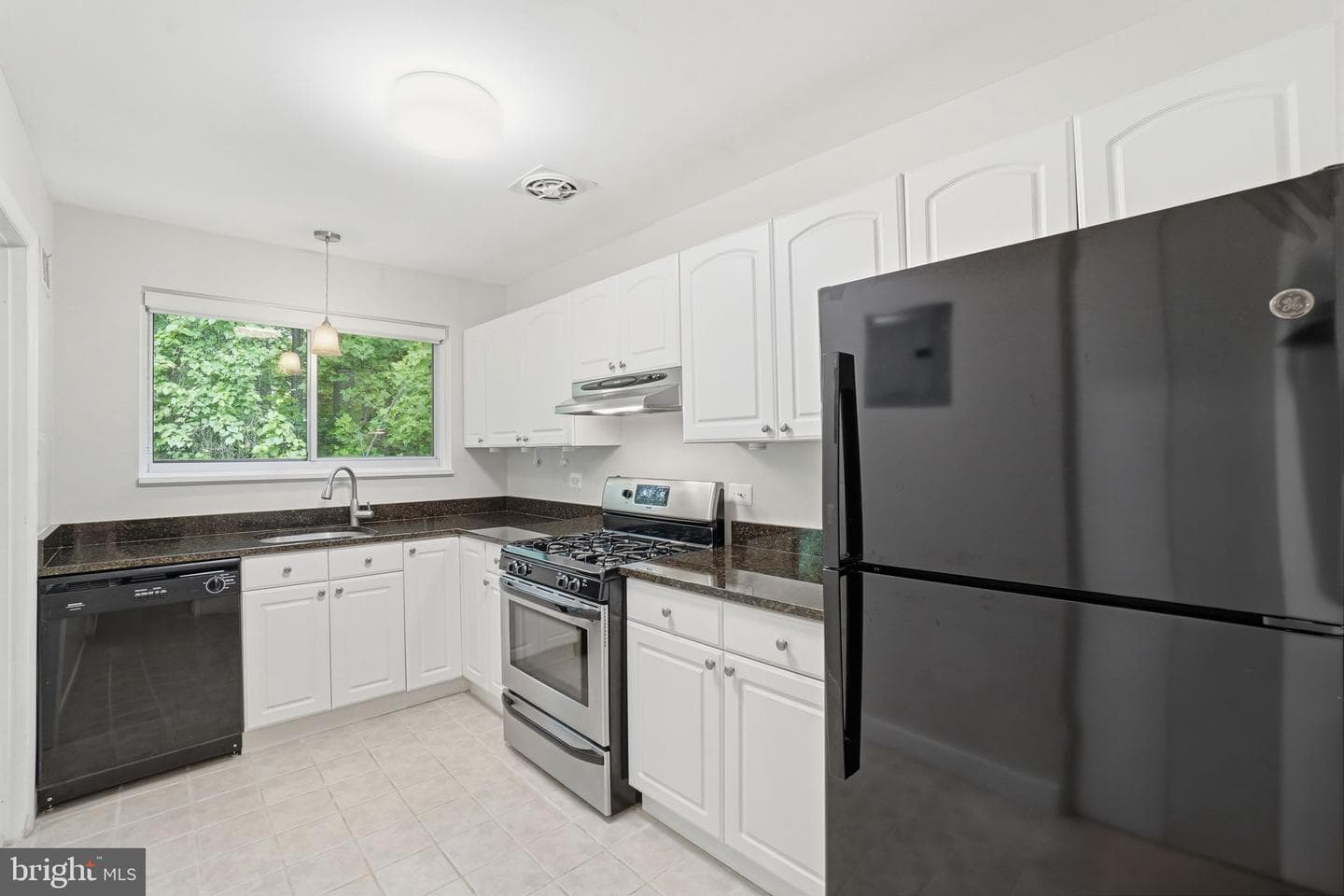 10607 Kenilworth Avenue #k-202, Bethesda