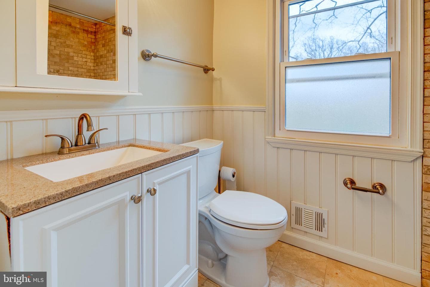 5214 Danbury Road photo 17