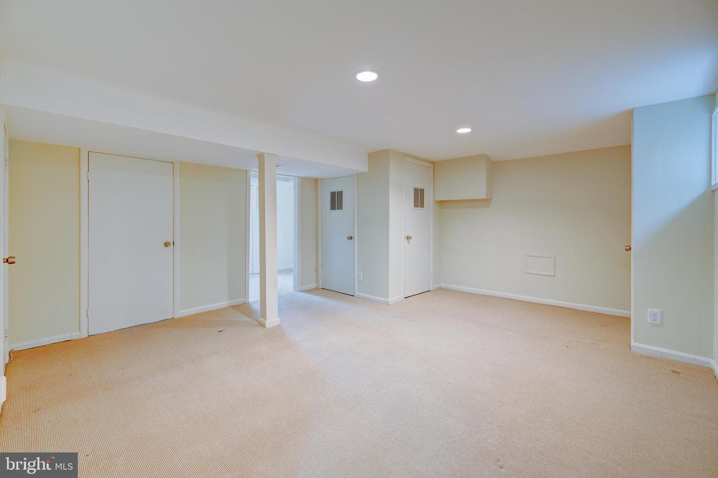 5214 Danbury Road photo 21