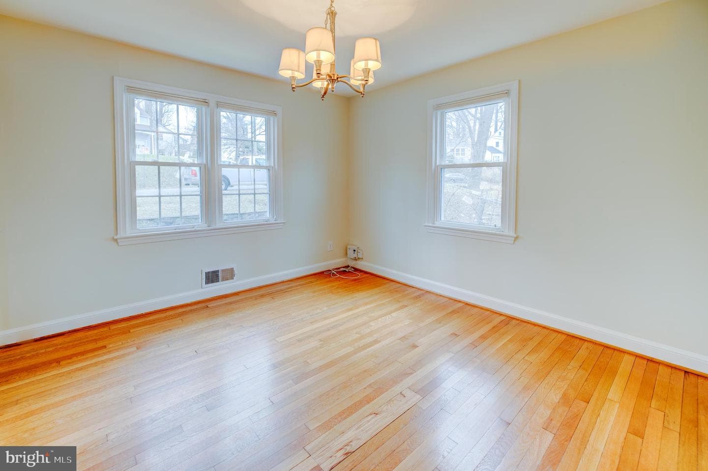 5214 Danbury Road photo 5