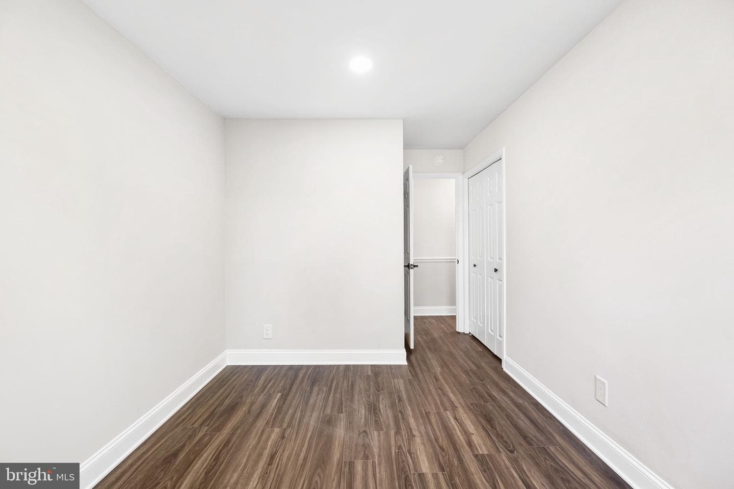 8703 Delcris Drive photo 40