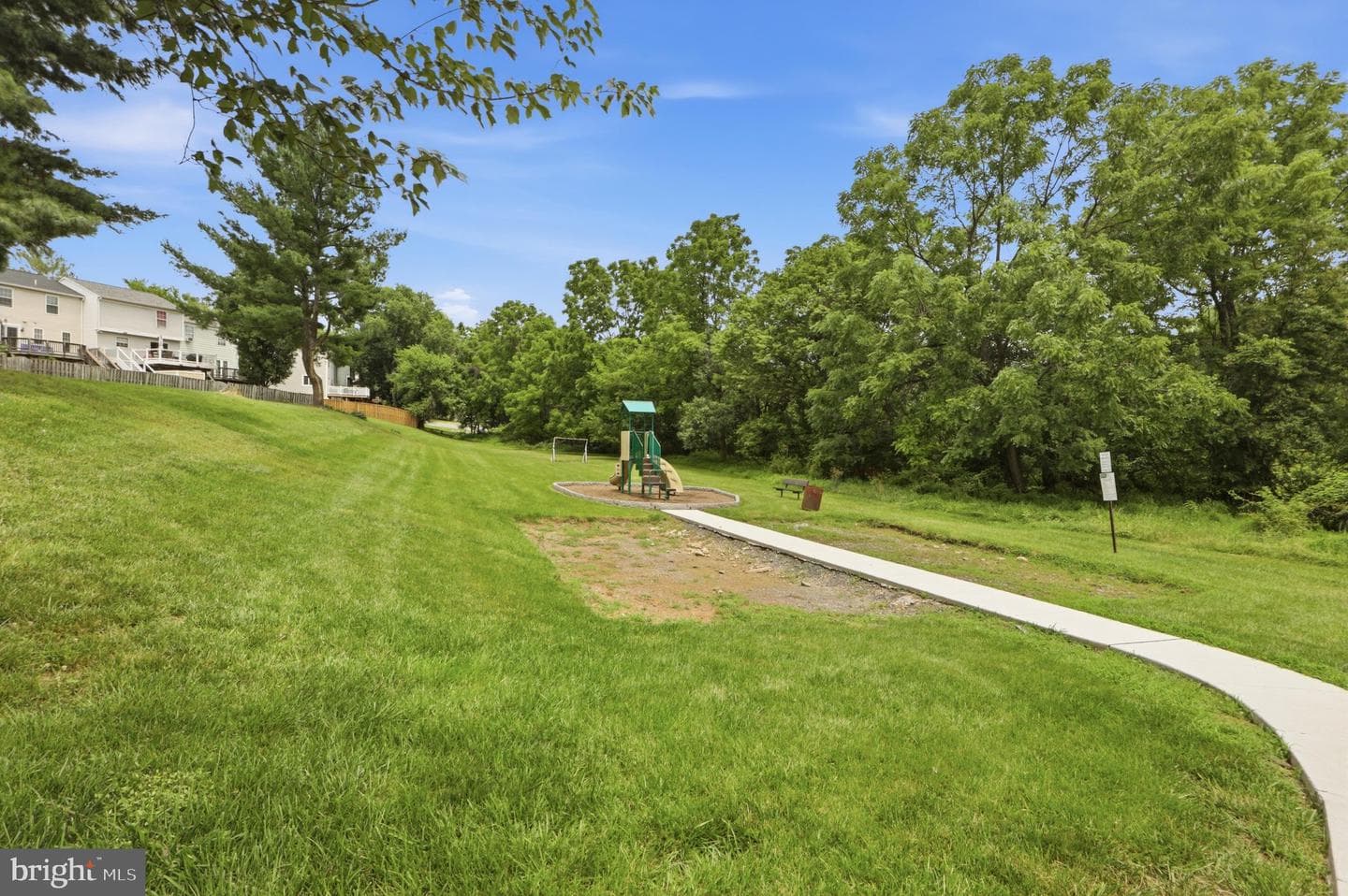9236 Labelle Lane photo 39