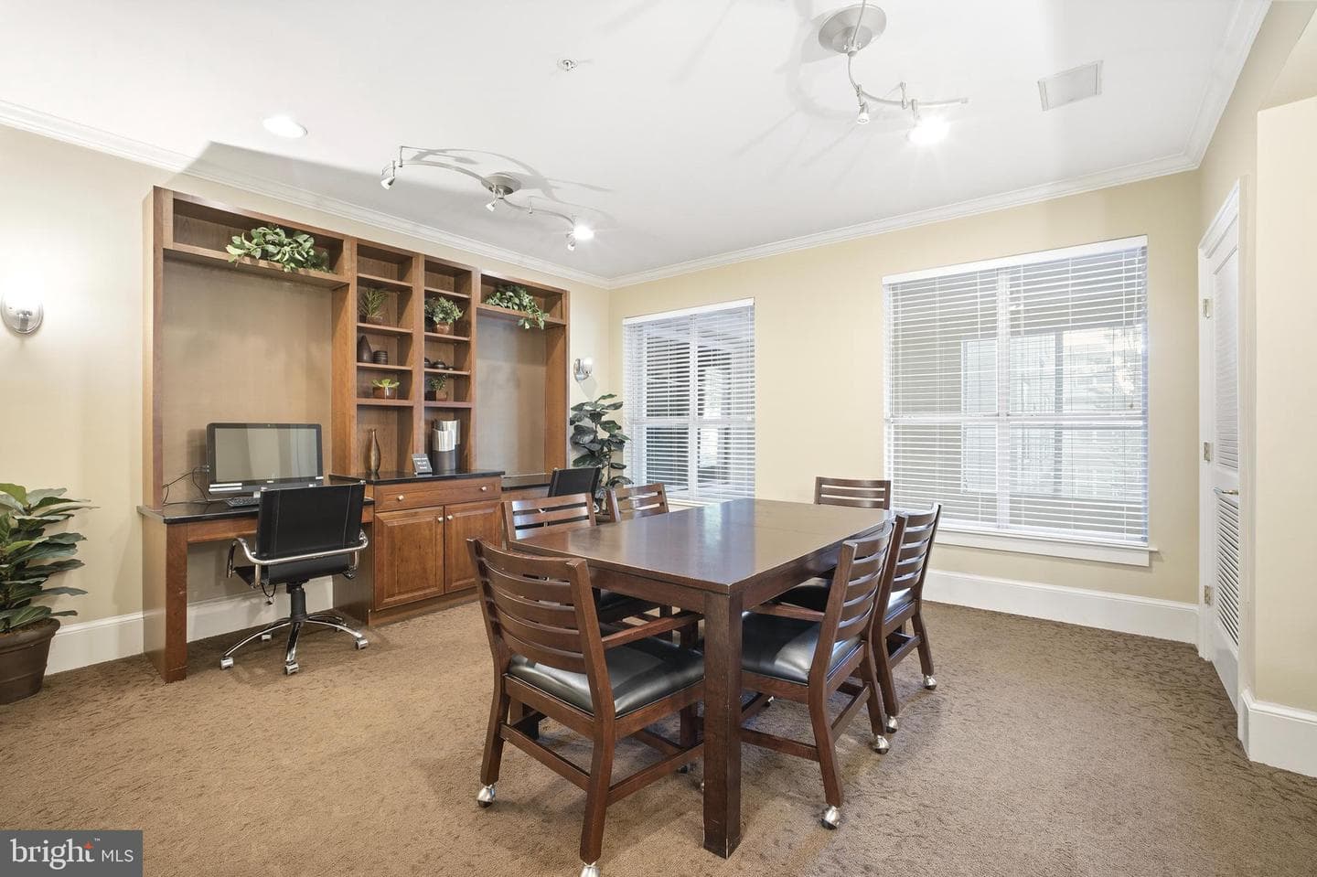 11800 Old Georgetown #1637 photo 6