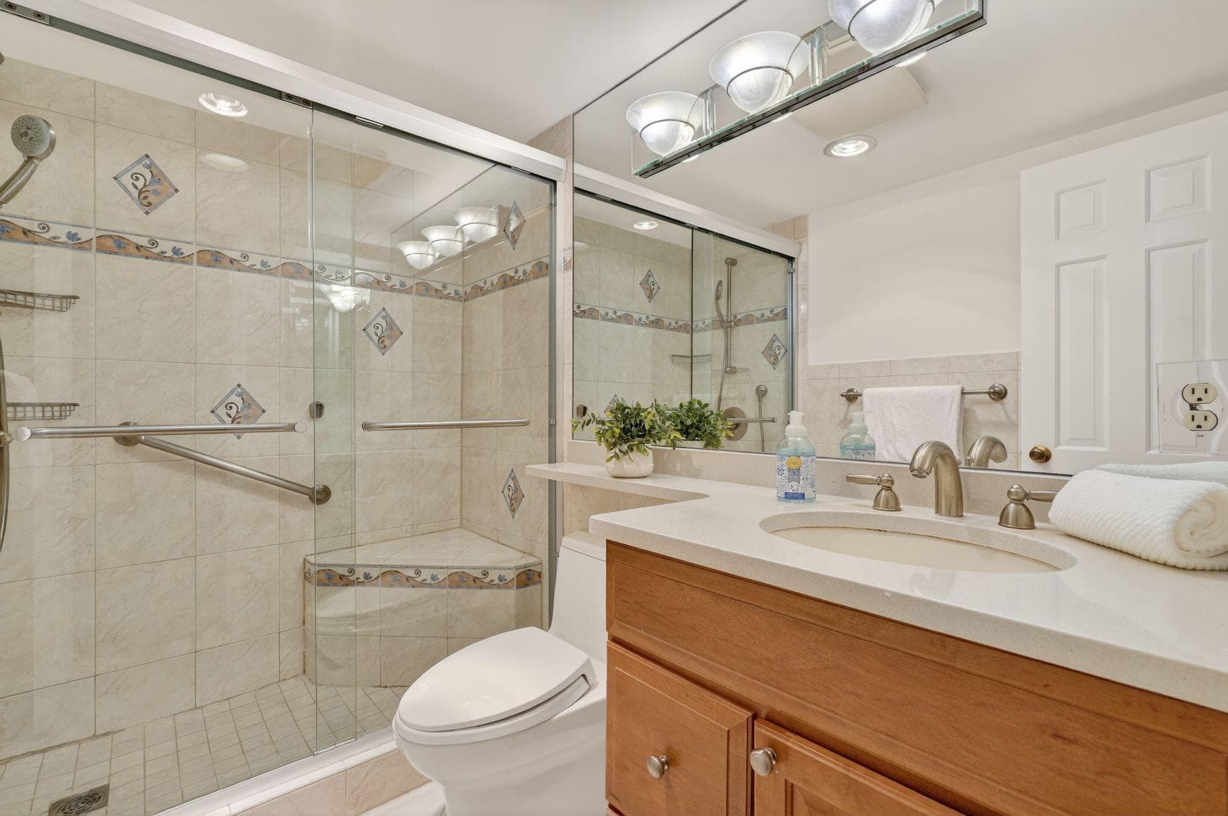 4601 N Park Avenue #214p photo 12