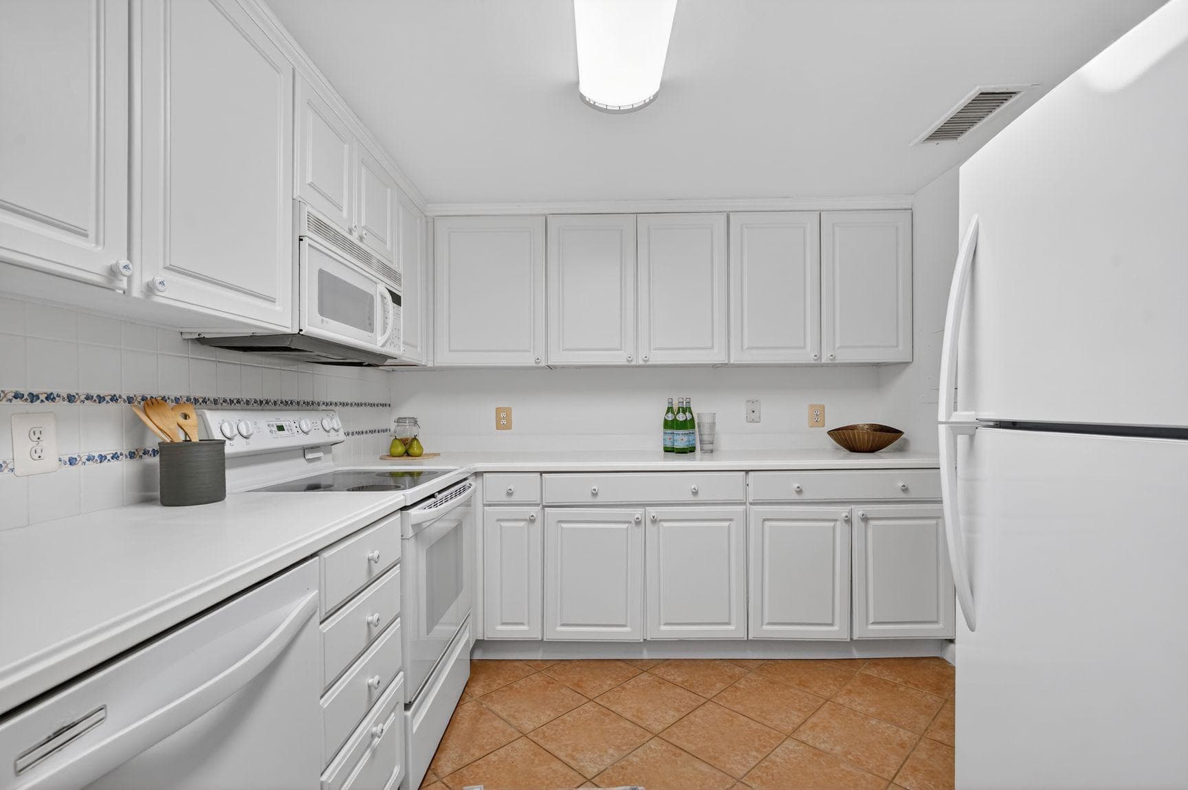 4601 N Park Avenue #214p photo 8