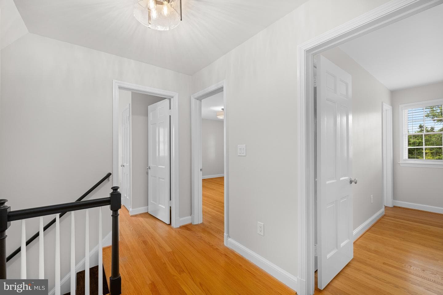 8015 Glendale Road photo 23