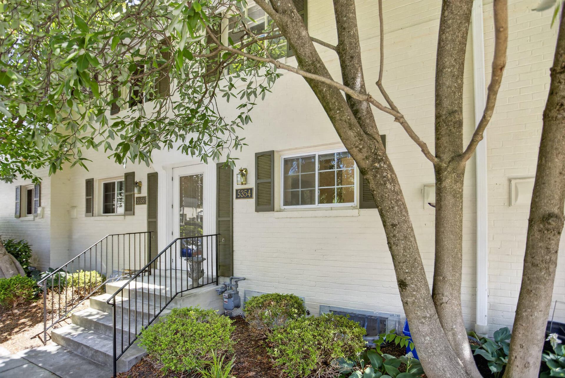 5354 Pooks Hill Road #302 photo 2