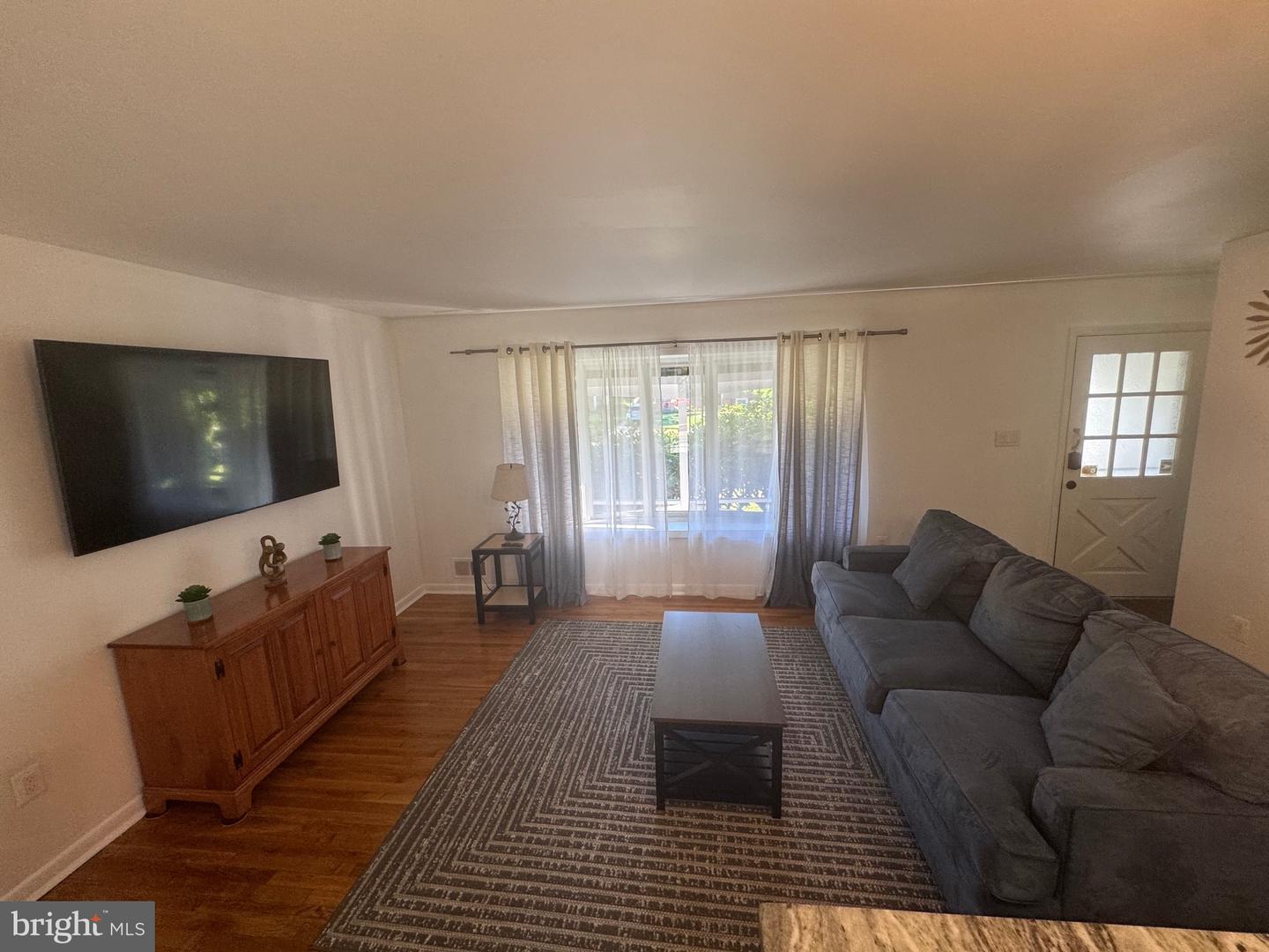 13607 Grenoble Drive photo 12