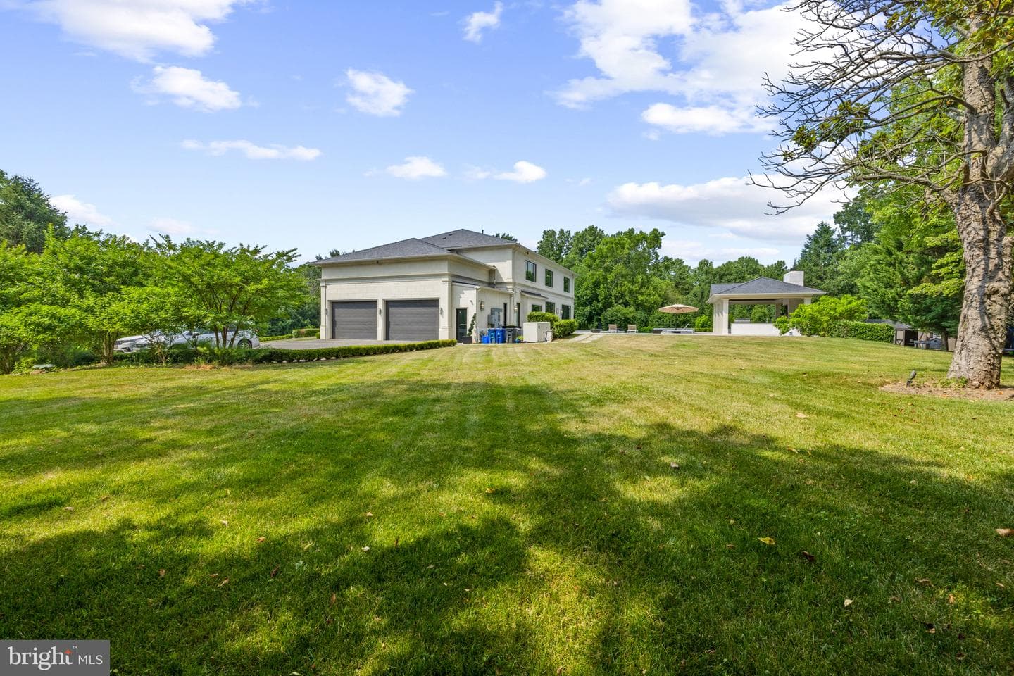 8880 Bradley Boulevard photo 62