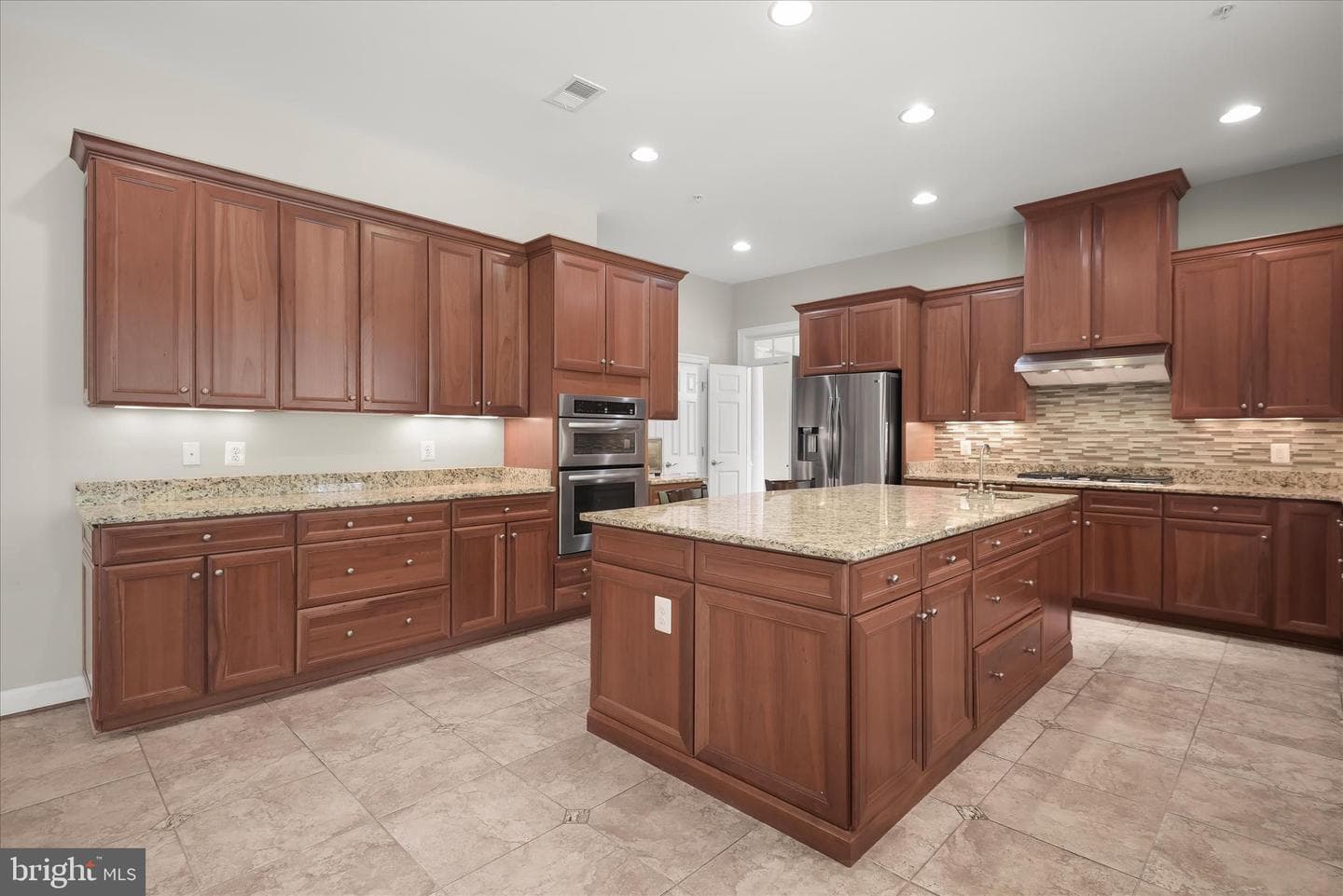 10130 Sycamore Hollow Lane photo 28