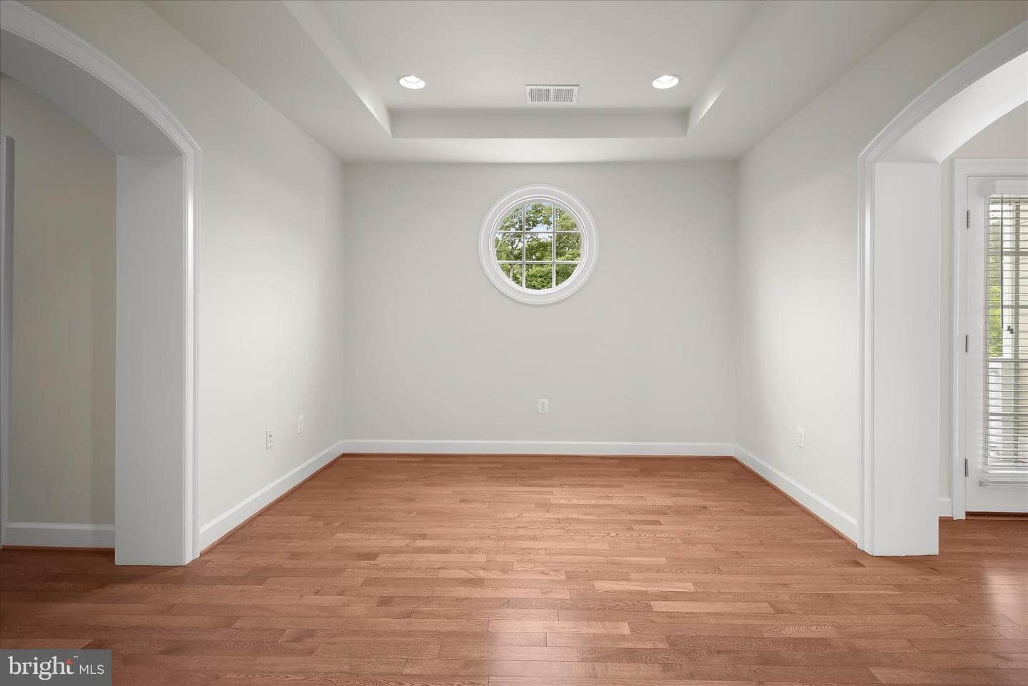 10130 Sycamore Hollow Lane photo 46