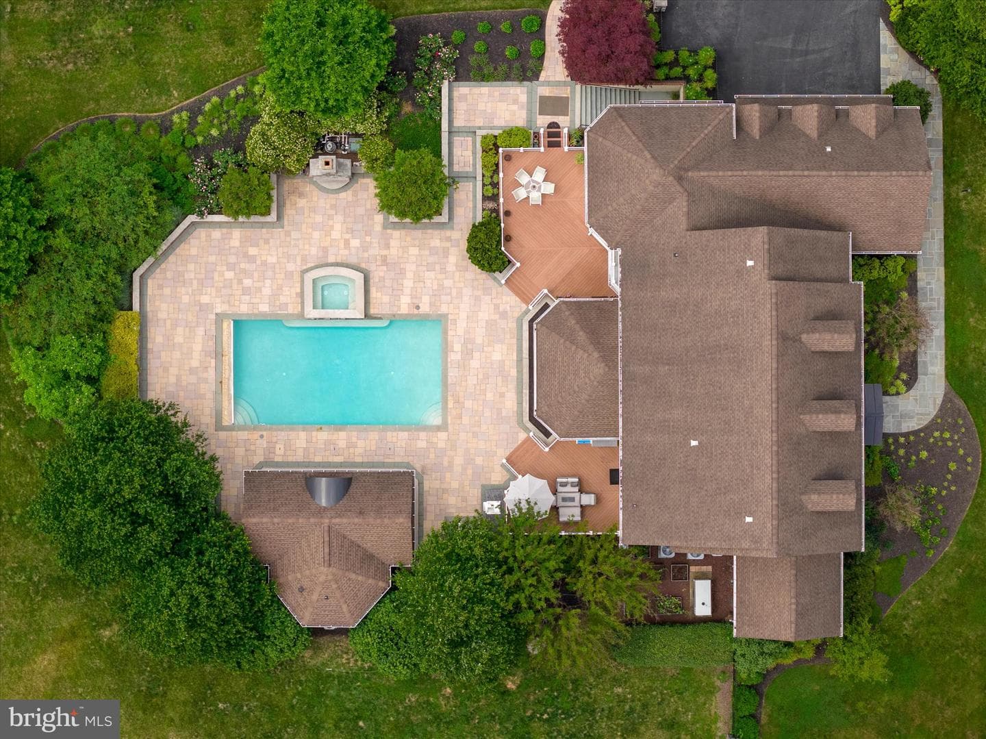 10130 Sycamore Hollow Lane photo 5